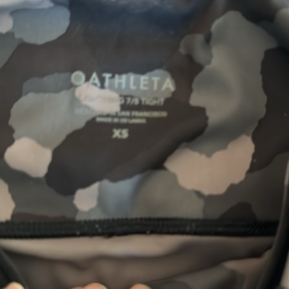 Athleta Camo XS Leggings - Picture 2 of 3